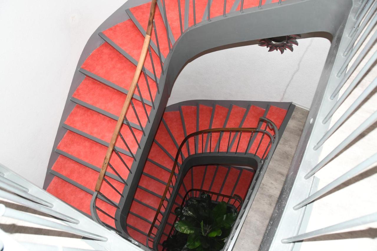 Le Cérétan Hôtel Extérieur photo