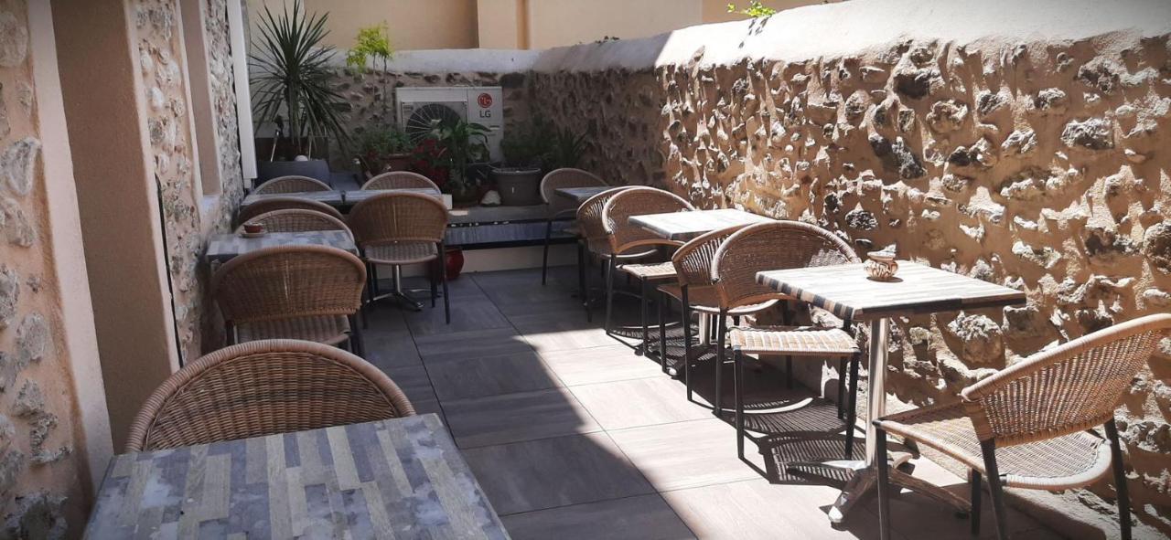Le Cérétan Hôtel Extérieur photo