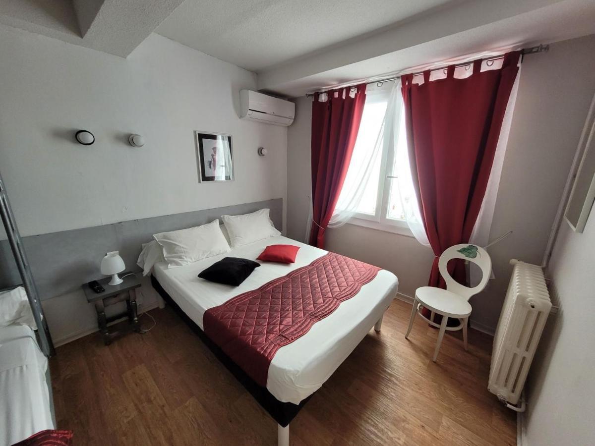 Le Cérétan Hôtel Extérieur photo