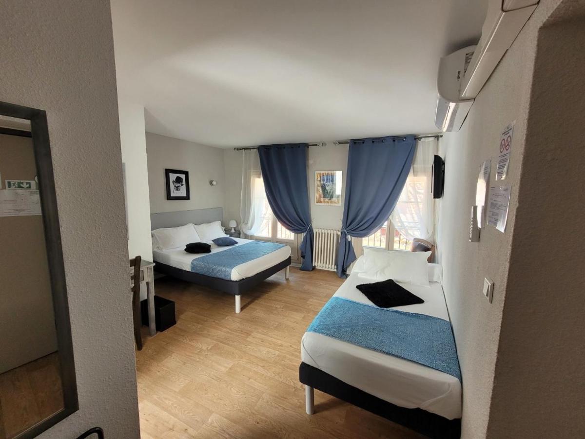 Le Cérétan Hôtel Extérieur photo