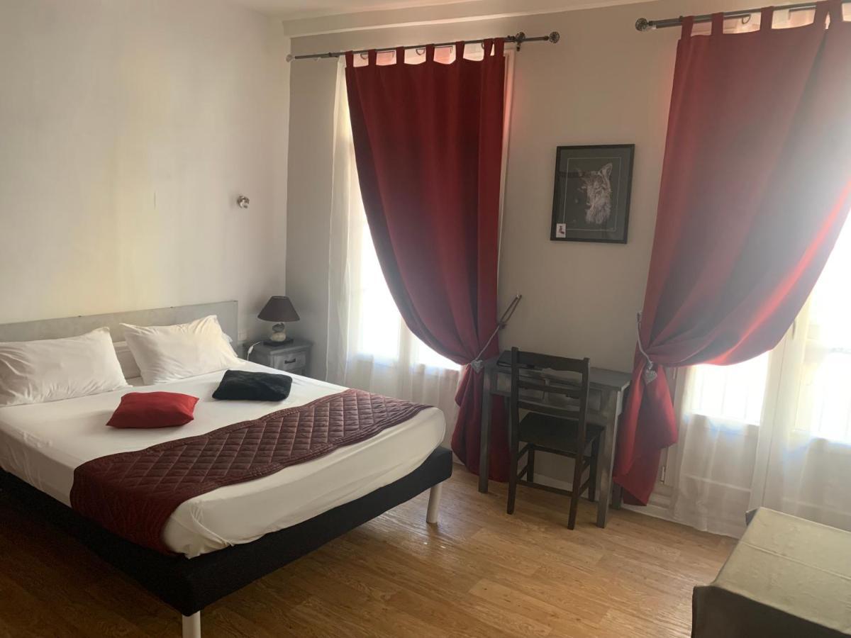 Le Cérétan Hôtel Extérieur photo