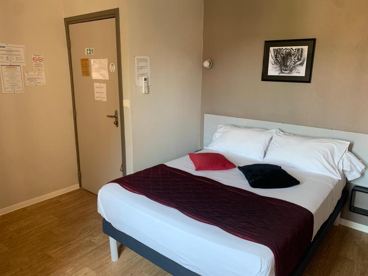Le Cérétan Hôtel Extérieur photo