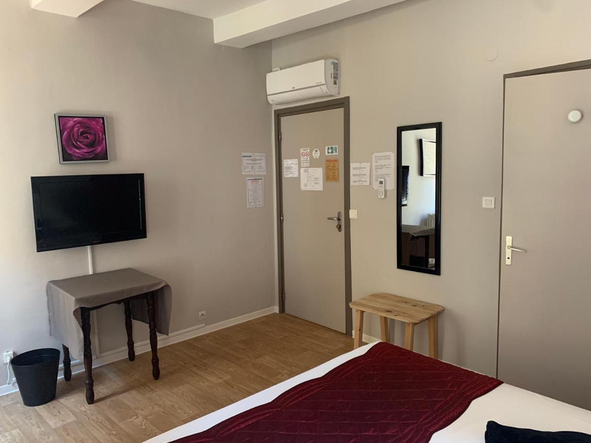 Le Cérétan Hôtel Extérieur photo