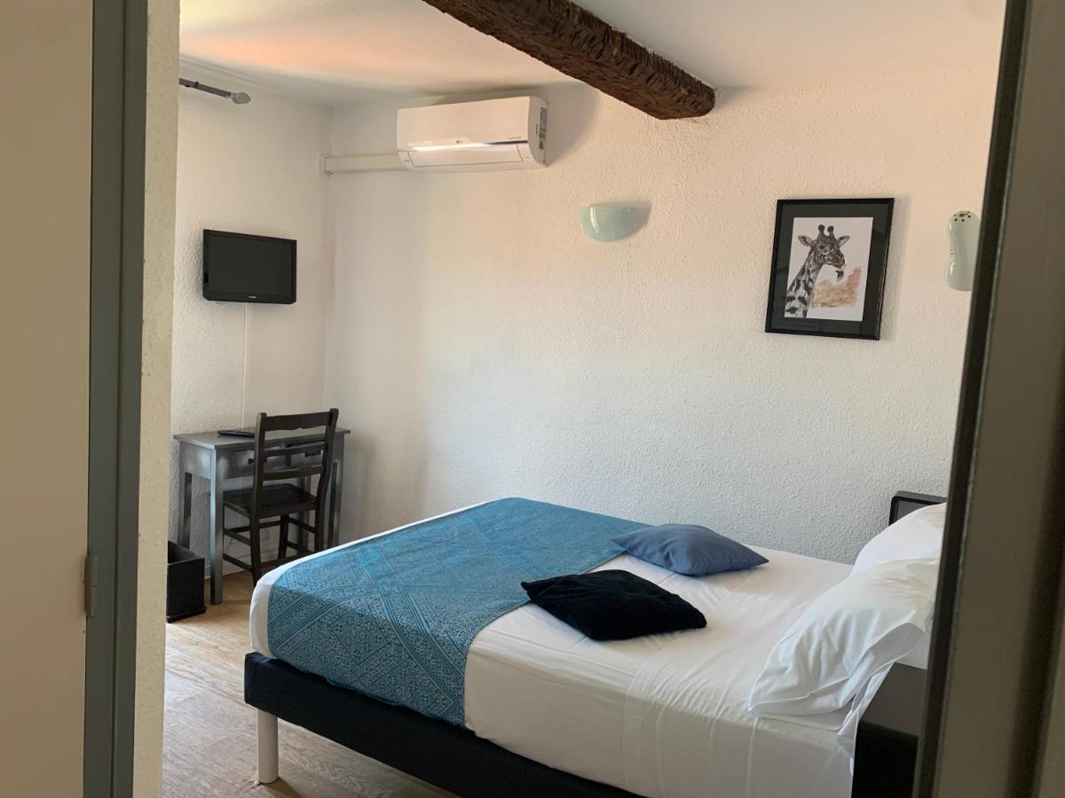 Le Cérétan Hôtel Extérieur photo