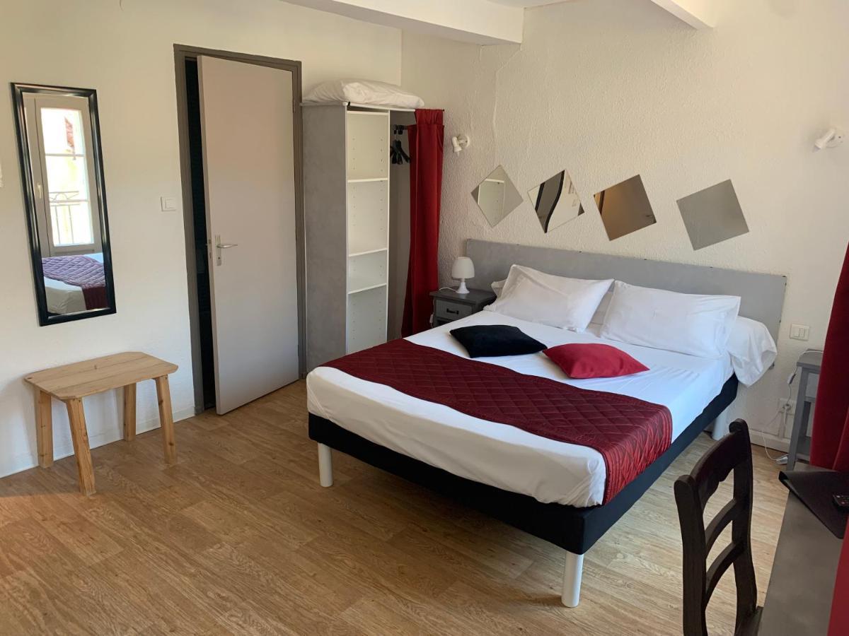Le Cérétan Hôtel Extérieur photo