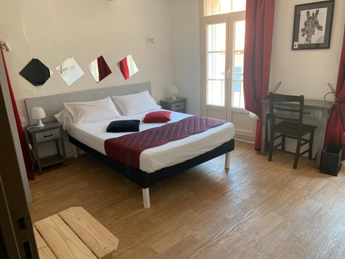 Le Cérétan Hôtel Extérieur photo